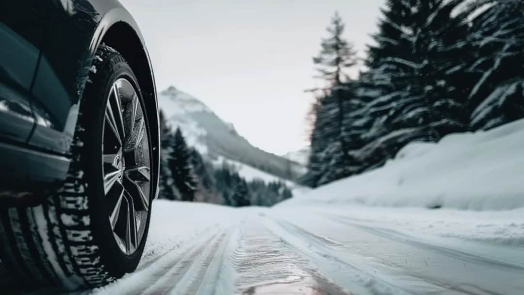 Czy w Polsce obowiązują opony zimowe? Przepisy, kary i bezpieczeństwo na drodze