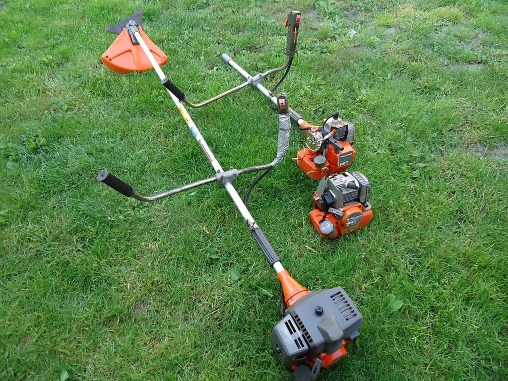 Kosa spalinowa Husqvarna 125R - dostępność, części i alternatywy