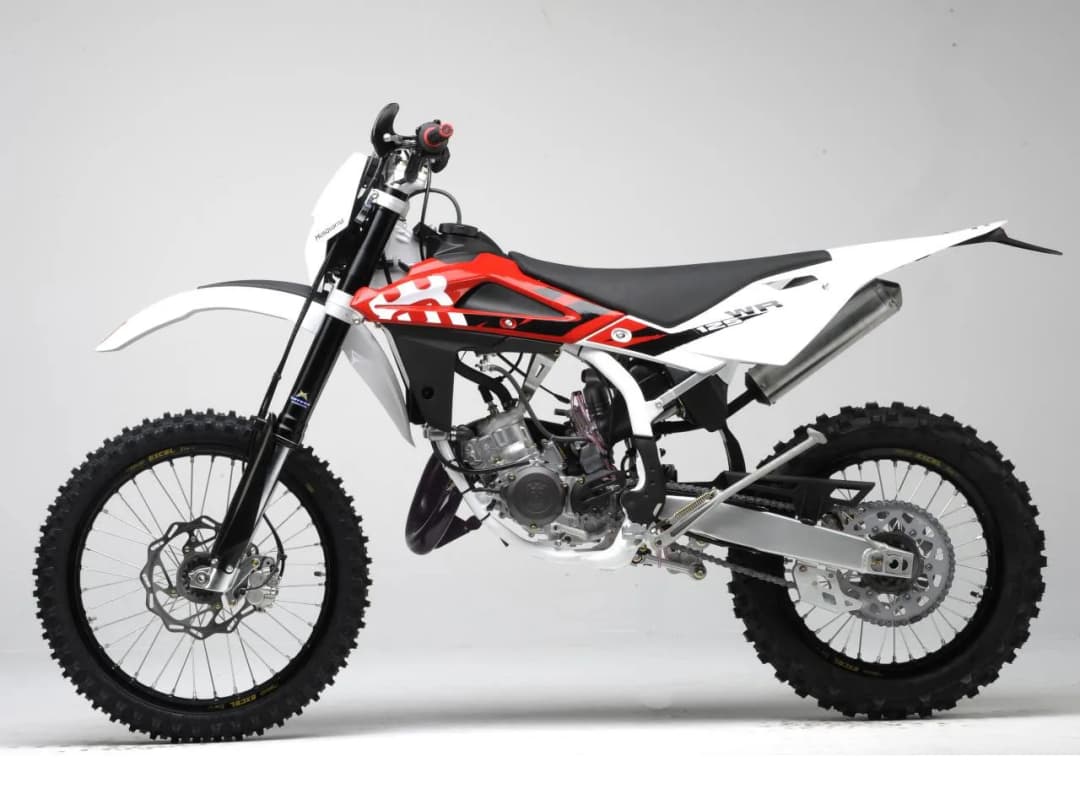 Husqvarna 125 Enduro: wszystko, co musisz wiedzieć przed zakupem i eksploatacją
